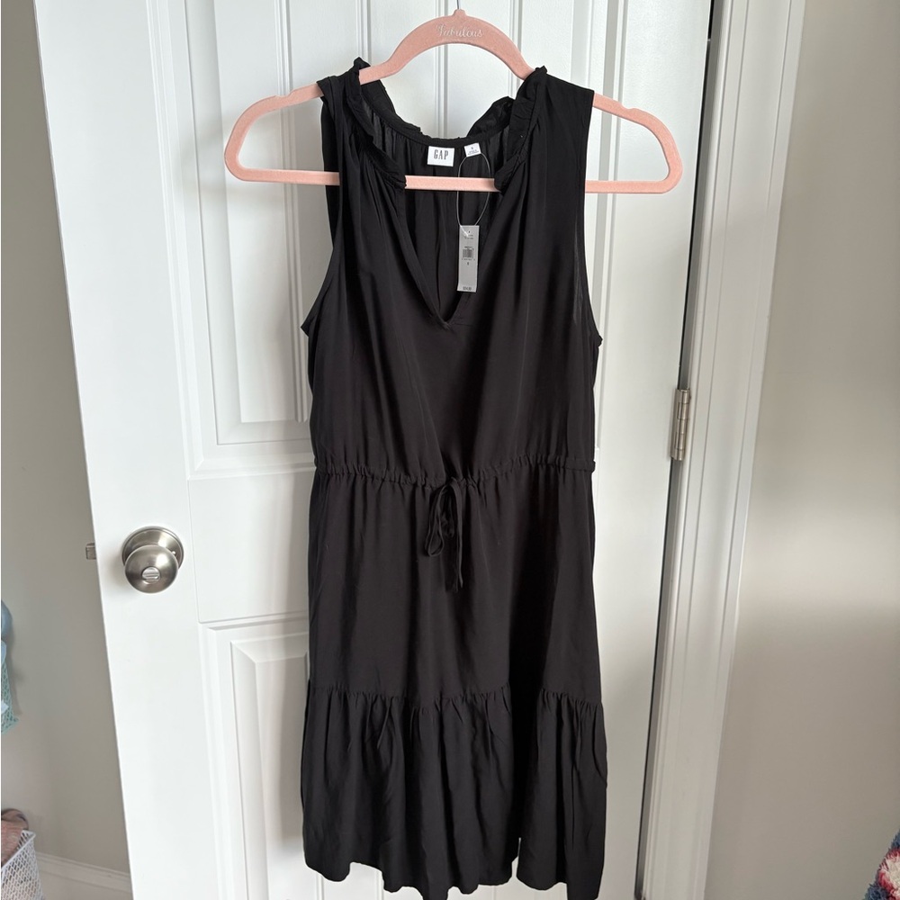 Black Sleeveless Dress